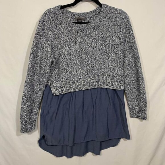 ☑️ A Pea in the Pod maternity sweater. Size large. Blue and white. New cond… - Picture 1 of 7